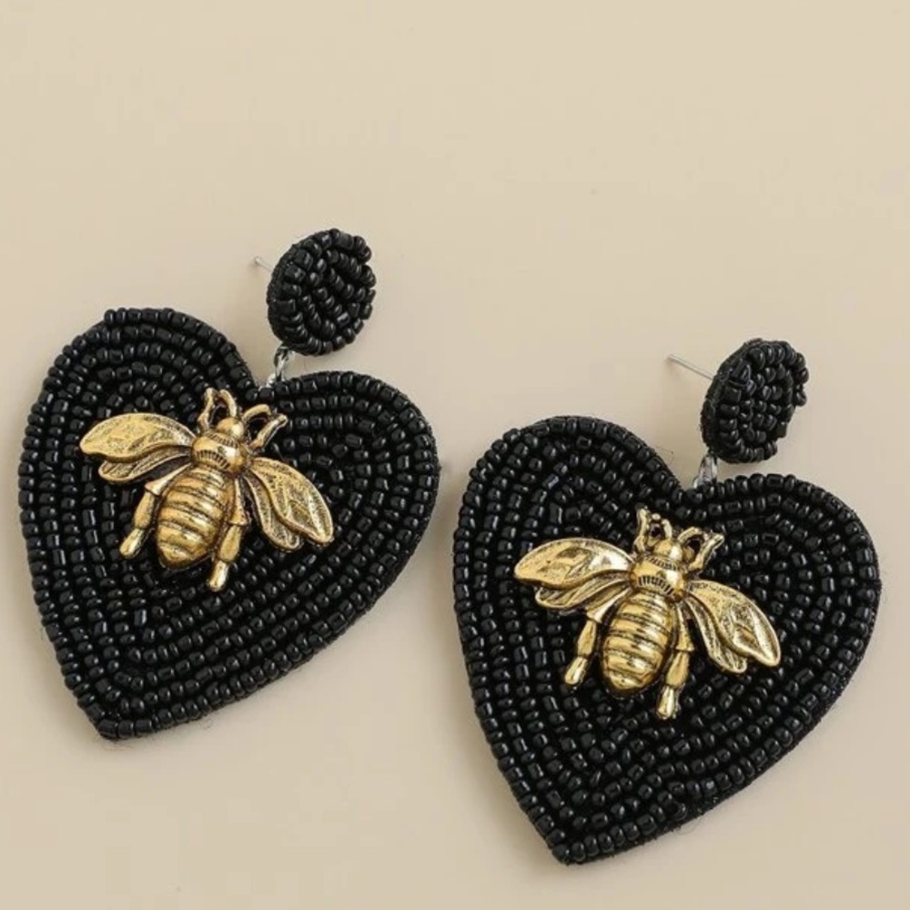 NEW Black Bee Decor Heart Shaped Earrings